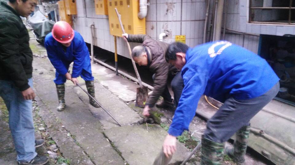 梁山清掏化粪池、管道疏通一站式服务<高效><技术><可靠>